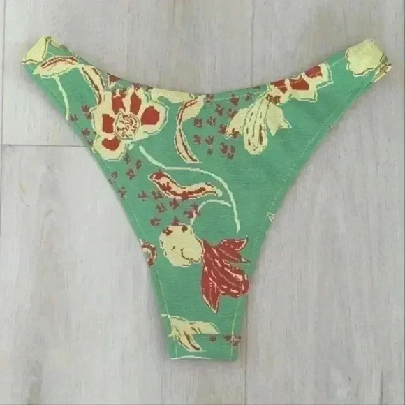 AERIE | Women's Green/Brown/Yellow  Floral Cheekiest Textured Bikini Bot… - Picture 3 of 3